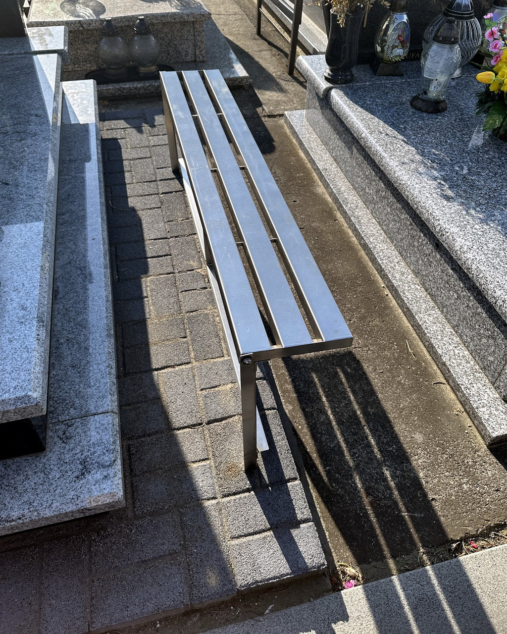 Ławeczka cmentarna PREMIUM 140 cm — stal nierdzewna